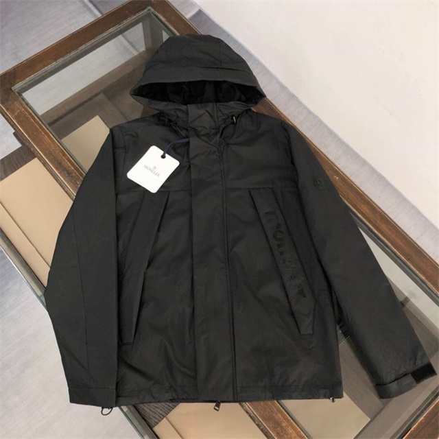 Moncler Jacket-050